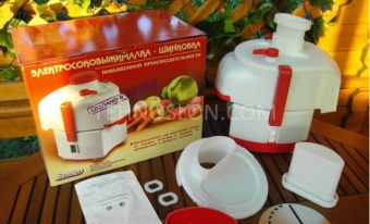 Соковыжималка Беломо (Садовая) СВШПП 302 (шинковка, цвет. упаковка)